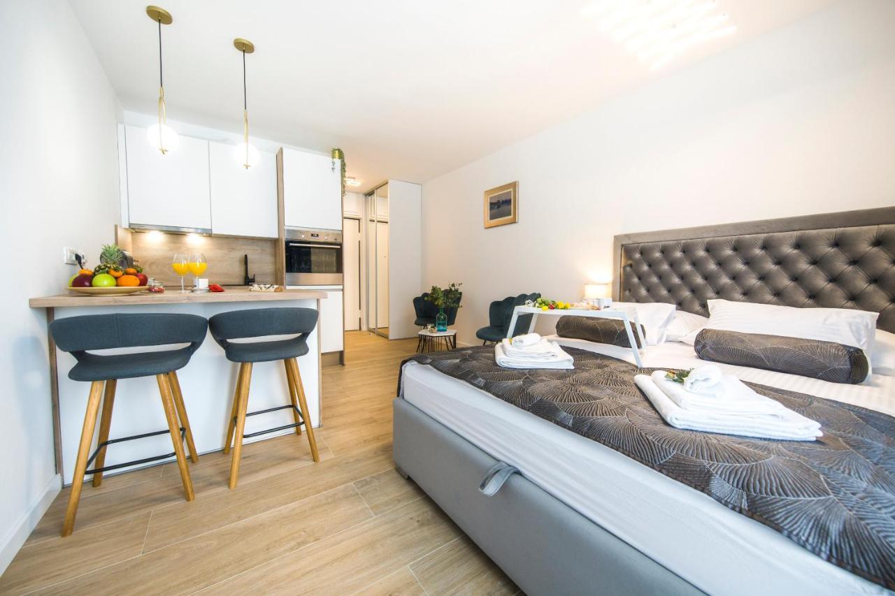 Apartament Rc *